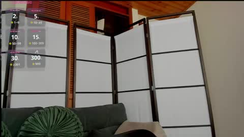 Snapshot of stefaniadiazz_ chatting on 05/29/26, 06:06 Stafania 3 online show from 05/29/26, 06:06