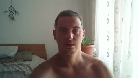 Snapshot of stefanikis chatting on 09/09/25, 06:57 Stefanos online show from 09/09/25, 06:57