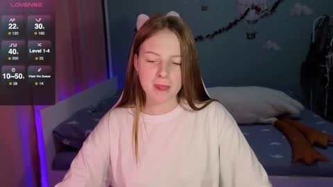 Snapshot of stefaniyaaa chatting on 09/10/25, 05:02 stefa online show from 09/10/25, 05:02