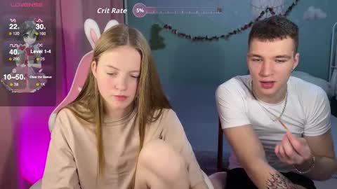 Snapshot of stefaniyaaa chatting on 11/11/25, 09:26 stefa online show from 11/11/25, 09:26