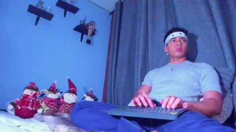 Stefann Salvatore online show from 01/03/25, 01:48