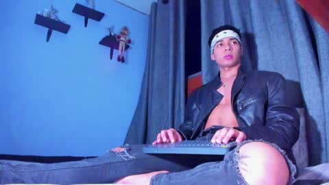 Stefann Salvatore online show from 01/20/25, 04:54