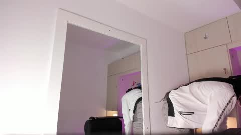 Snapshot of stefannyevans_ chatting on 12/17/25, 12:55 stefannyevans_ online show from 12/17/25, 12:55