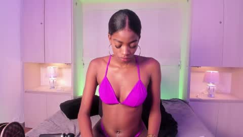 Snapshot of stefannyevans_ chatting on 06/06/26, 12:43 stefannyevans_ online show from 06/06/26, 12:43