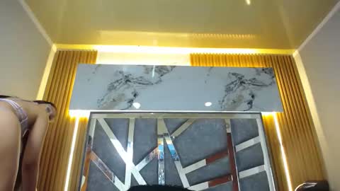 Snapshot of stefanvix202 chatting on 12/14/25, 06:08 Stefan online show from 12/14/25, 06:08