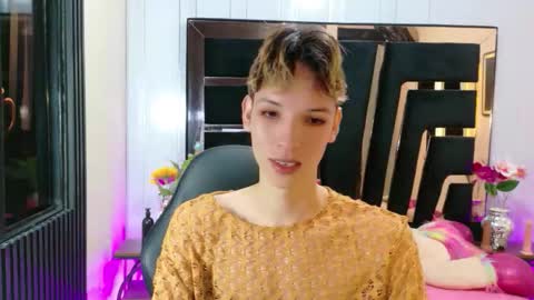 Snapshot of stefany_piink chatting on 03/17/26, 12:19 stefany piink online show from 03/17/26, 12:19