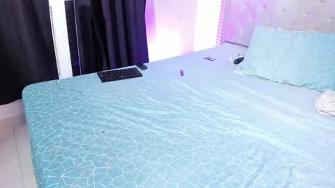 Snapshot of steffany_lopez_ chatting on 01/14/25, 09:30 steffany_lopez_ online show from 01/14/25, 09:30