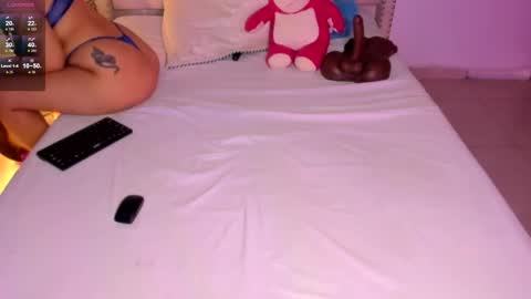 Snapshot of steffany_lopez_ chatting on 09/10/25, 06:19 steffany_lopez_ online show from 09/10/25, 06:19