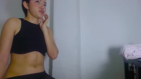 stefany online show from 10/18/25, 06:16