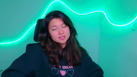 Steffi online show from 09/19/25, 09:15