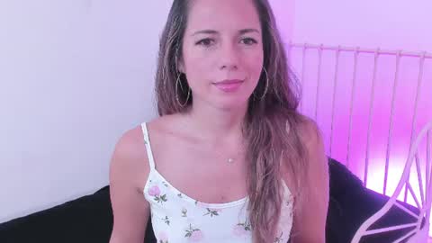 Snapshot of steffy_dan chatting on 07/25/26, 02:42 Steffy online show from 07/25/26, 02:42