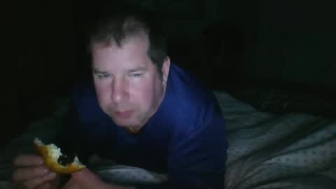 steki038434 online show from 04/04/26, 10:29