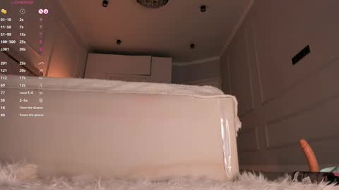 Stella online show from 02/24/25, 06:36