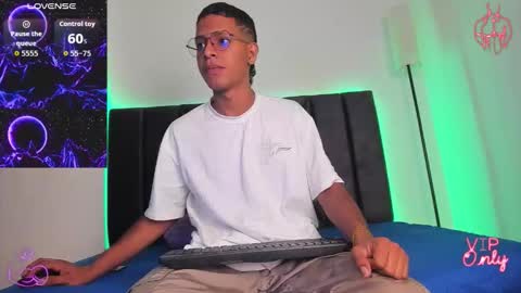 Drake online show from 02/15/26, 01:41