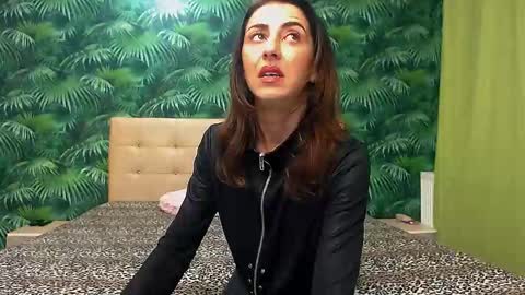 Stella John online show from 01/20/25, 05:48