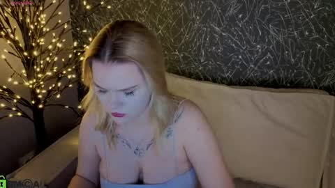 stella_morgan online show from 05/18/26, 01:24