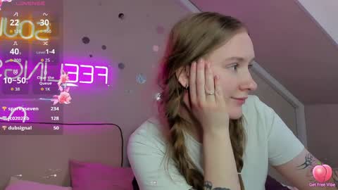 Snapshot of stella_soul chatting on 04/11/26, 07:45 Stella online show from 04/11/26, 07:45