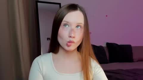 stella_sunny online show from 12/22/24, 03:00