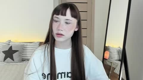 Snapshot of stella_sunny chatting on 04/08/26, 08:14 stella_sunny online show from 04/08/26, 08:14