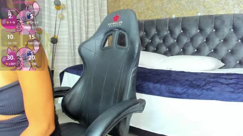 Estella online show from 02/07/25, 08:20