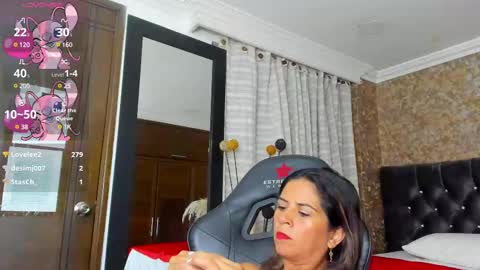 Estella online show from 02/13/25, 01:19