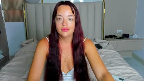 Snapshot of stellaa_queen chatting on 06/26/26, 12:15 stella online show from 06/26/26, 12:15