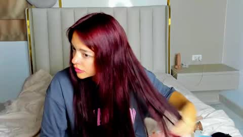 Snapshot of stellaa_queen chatting on 07/03/26, 12:06 stella online show from 07/03/26, 12:06