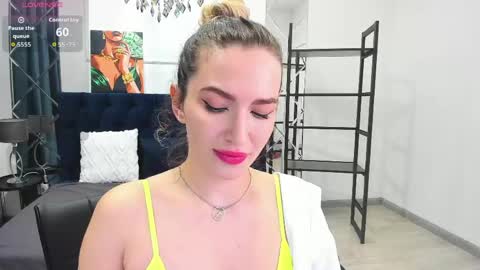 Stella online show from 04/13/26, 07:47