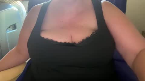 stellaaltamarea online show from 09/25/25, 10:19