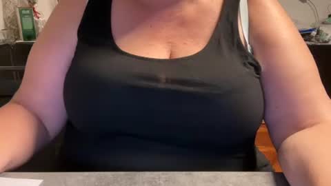 stellaaltamarea online show from 09/30/25, 10:48