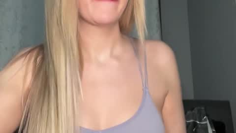 Stella Bella online show from 02/21/26, 04:46