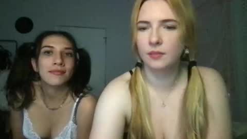 Snapshot of stelladams chatting on 05/05/26, 04:20 stelladams online show from 05/05/26, 04:20