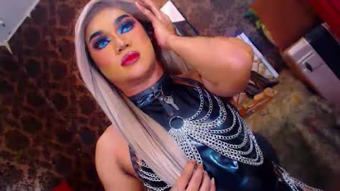 CALL ME STELLA online show from 02/02/25, 12:46