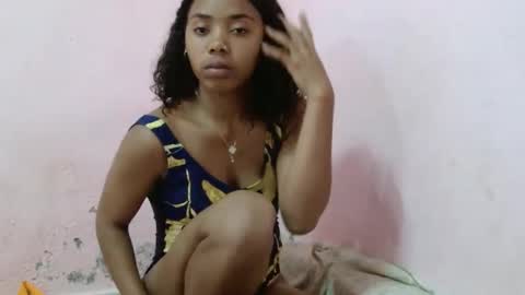 Snapshot of stellah2555 chatting on 11/25/25, 09:48 stellah2555 online show from 11/25/25, 09:48