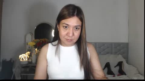 Stella online show from 11/10/25, 07:02