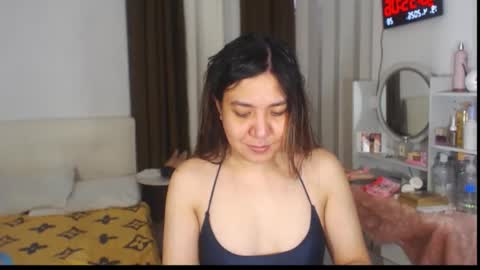 Stella online show from 04/19/26, 02:55