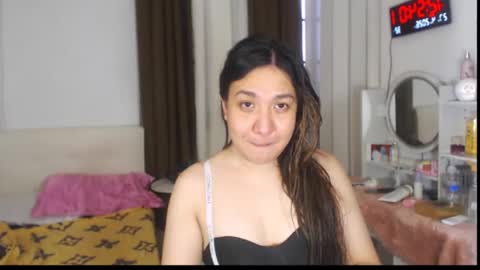 Snapshot of stellahugets chatting on 04/27/26, 04:54 Stella online show from 04/27/26, 04:54