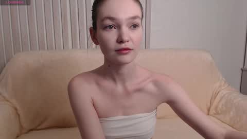 stellapayne online show from 10/24/25, 10:50