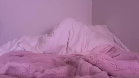 stellapearl online show from 10/10/25, 07:24