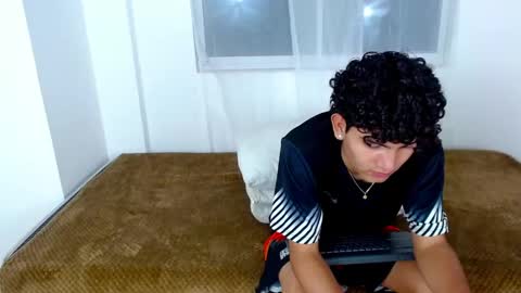 Snapshot of stellar_3 chatting on 09/15/25, 08:53 stellar_3 online show from 09/15/25, 08:53