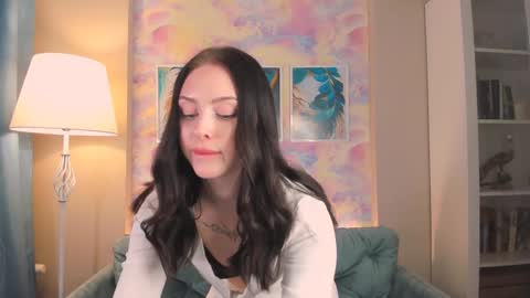 Snapshot of stellary_shy chatting on 12/15/24, 06:04 Stellary online show from 12/15/24, 06:04