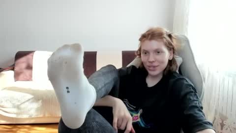 Snapshot of stellaswen chatting on 04/23/26, 12:29 S T E L L A online show from 04/23/26, 12:29