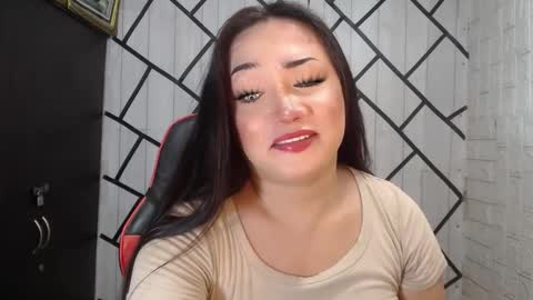 Snapshot of stellaven chatting on 12/19/25, 07:59 Stellaven online show from 12/19/25, 07:59