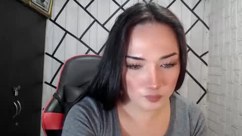 Snapshot of stellaven chatting on 04/05/26, 10:23 Stellaven online show from 04/05/26, 10:23