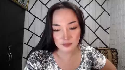 Snapshot of stellaven chatting on 05/18/26, 04:29 Stellaven online show from 05/18/26, 04:29