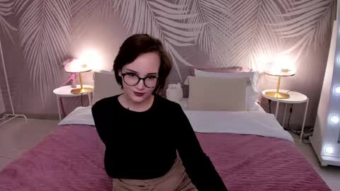 Snapshot of stellawills chatting on 03/01/25, 10:45 Stella online show from 03/01/25, 10:45