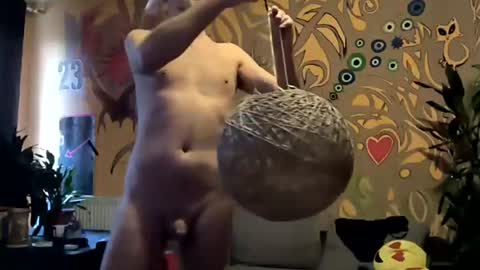 lee online show from 02/23/25, 07:33