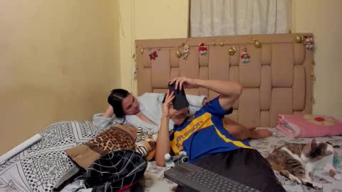 Stepcouple   online show from 12/20/25, 11:12