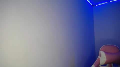 Emma online show from 02/09/25, 09:39
