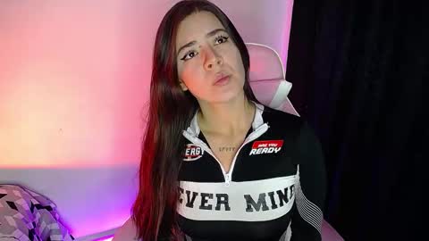 Emma online show from 11/02/25, 08:11